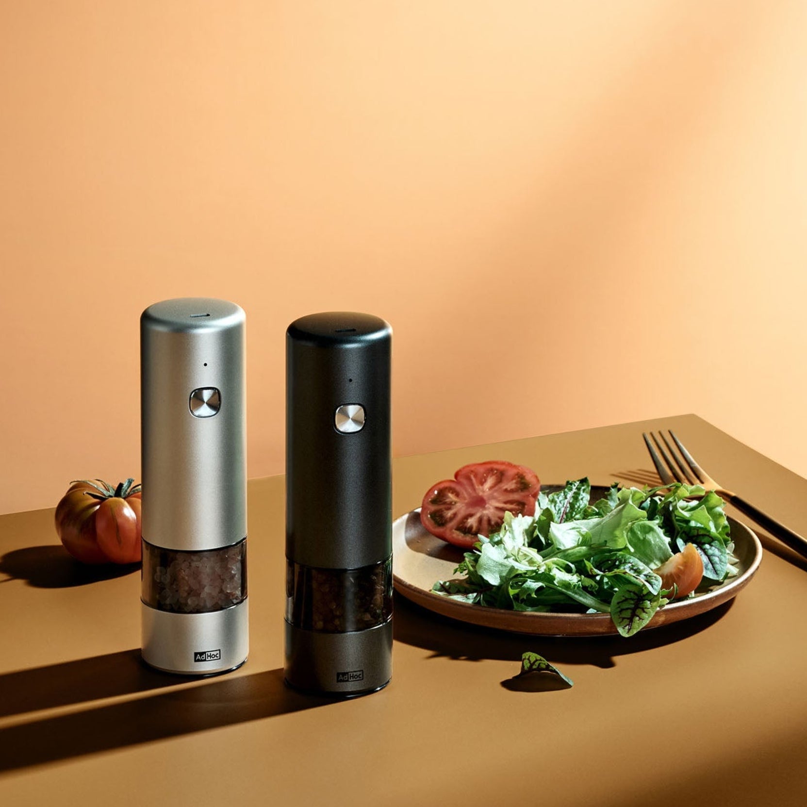i.Mill rechargeable electric salt and pepper mill - dark and light grey