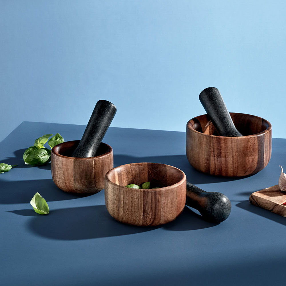 Taru pestle and mortar