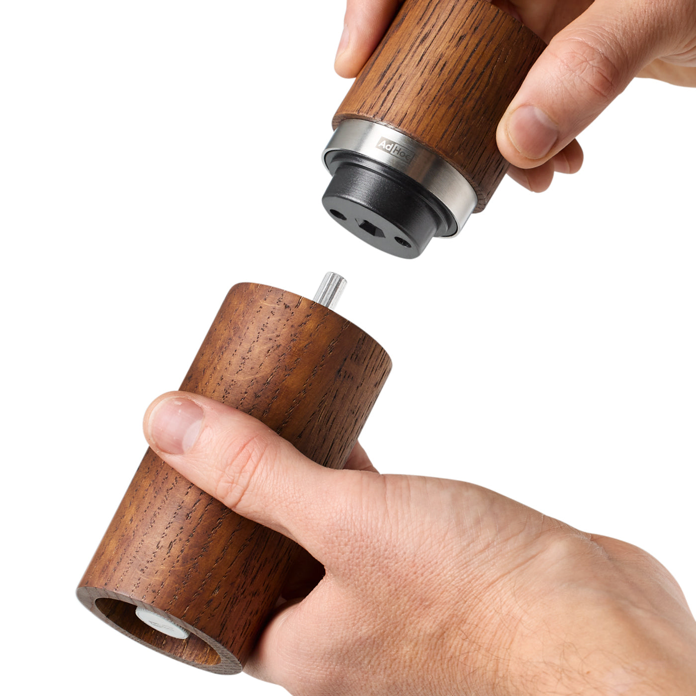 Textura salt and pepper mill set