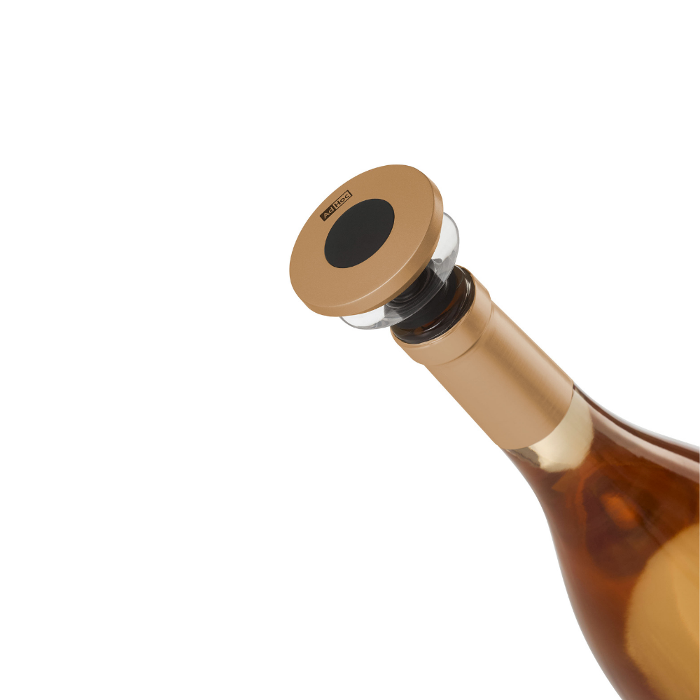 Gusto wine pourer and stopper