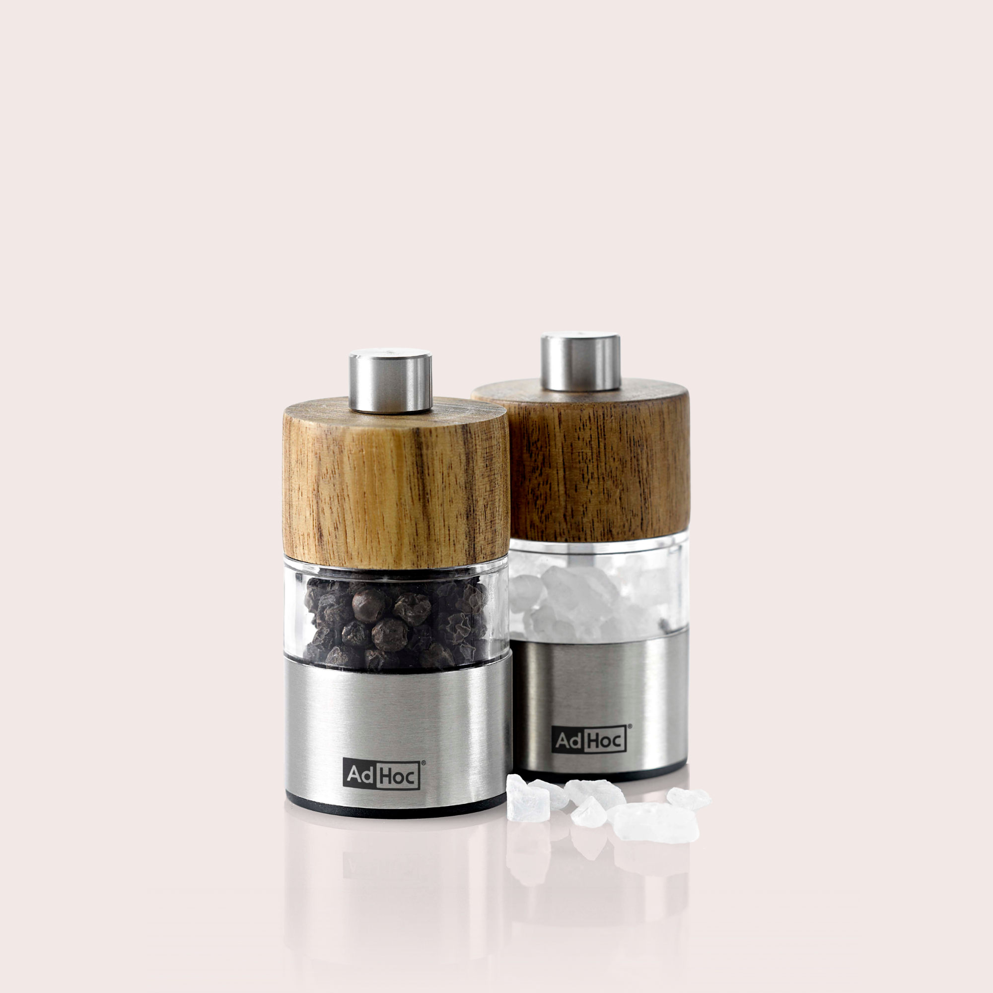David salt and pepper mill set